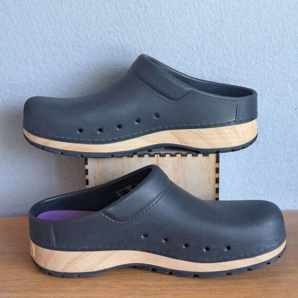 Dansko Kane Clogs Slip On Women Size 38 8 Black Lightweight Outdoor Gardening - Picture 5 of 10